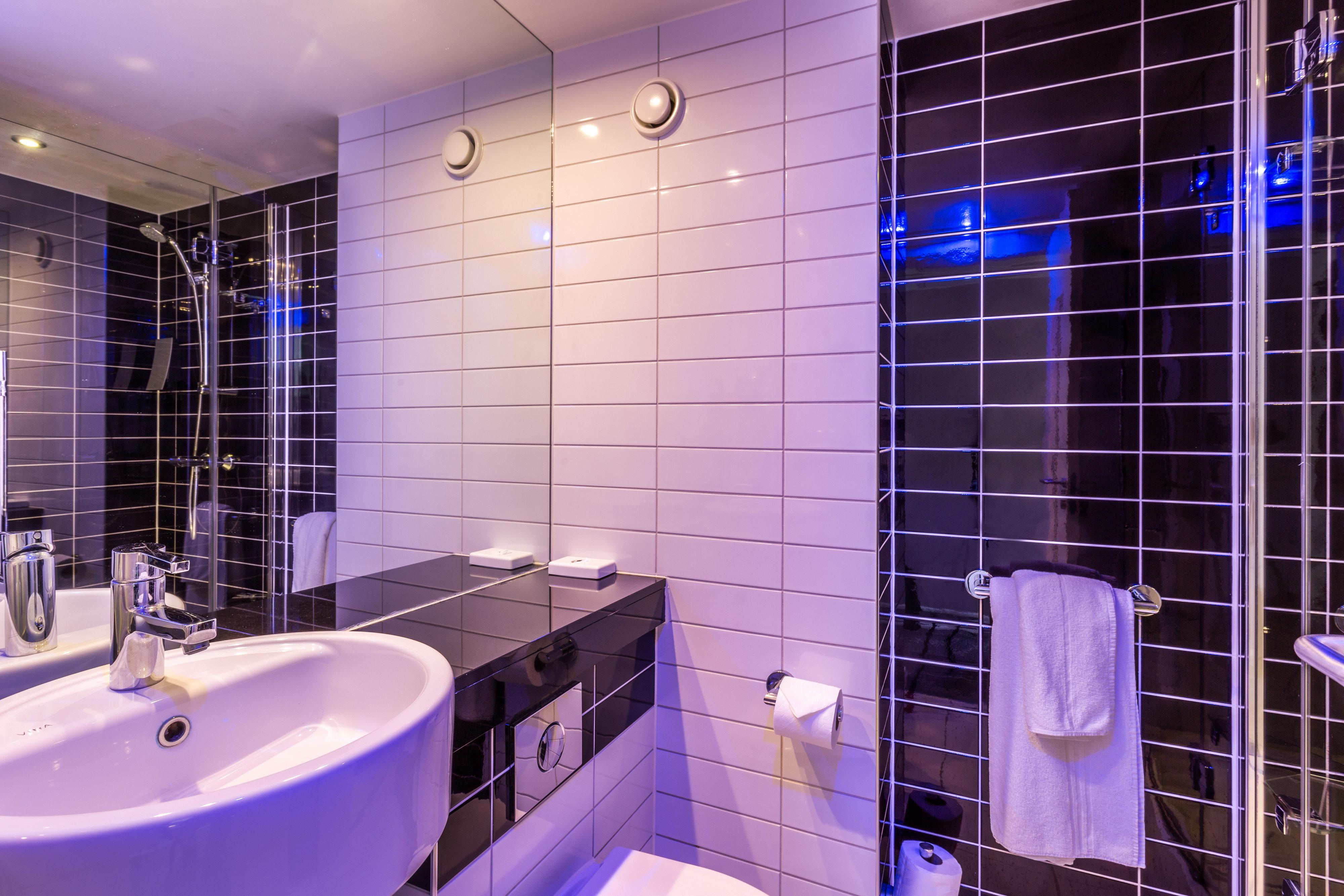 Holiday Inn Express Colchester By Ihg Buitenkant foto