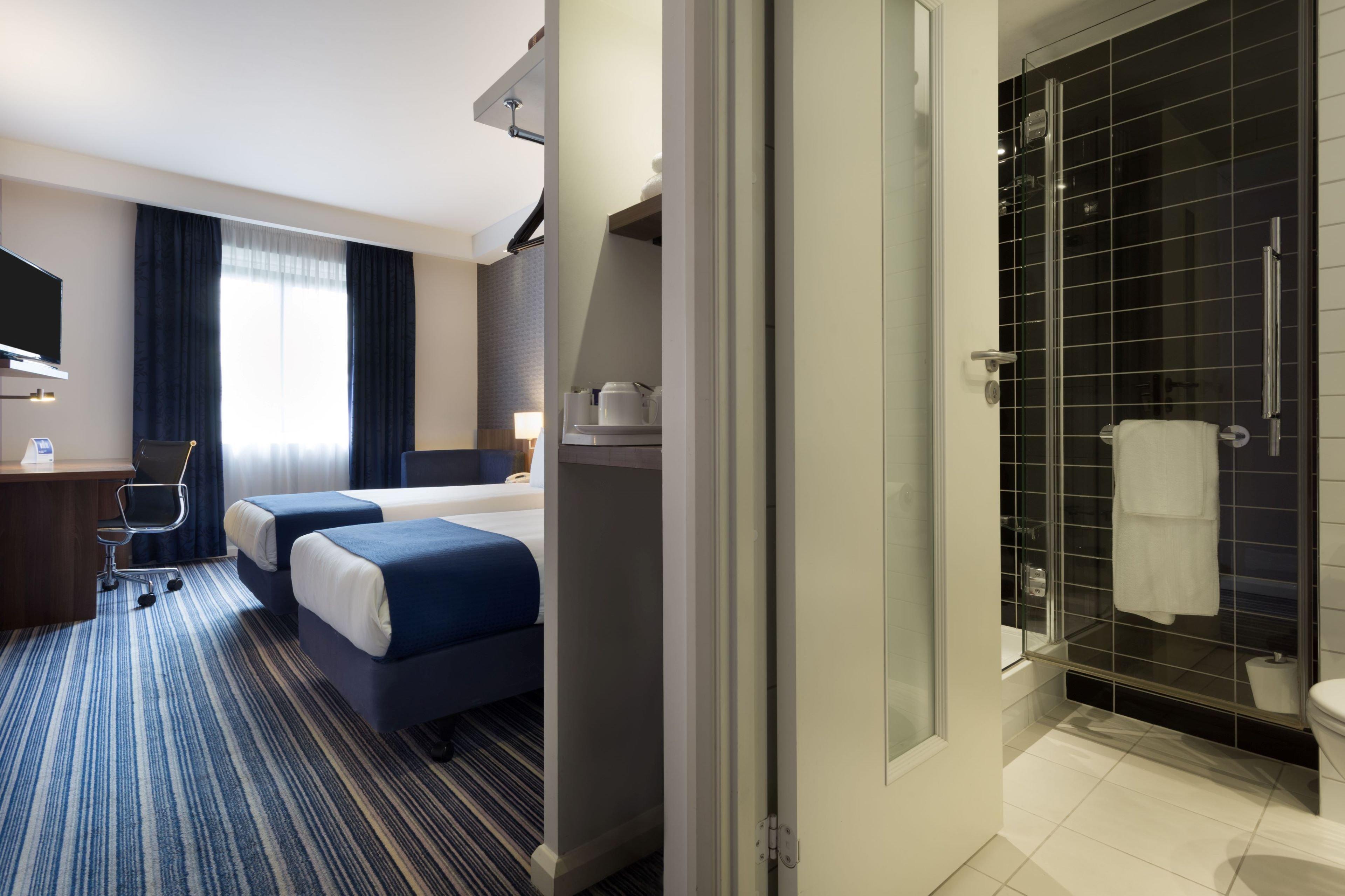 Holiday Inn Express Colchester By Ihg Buitenkant foto