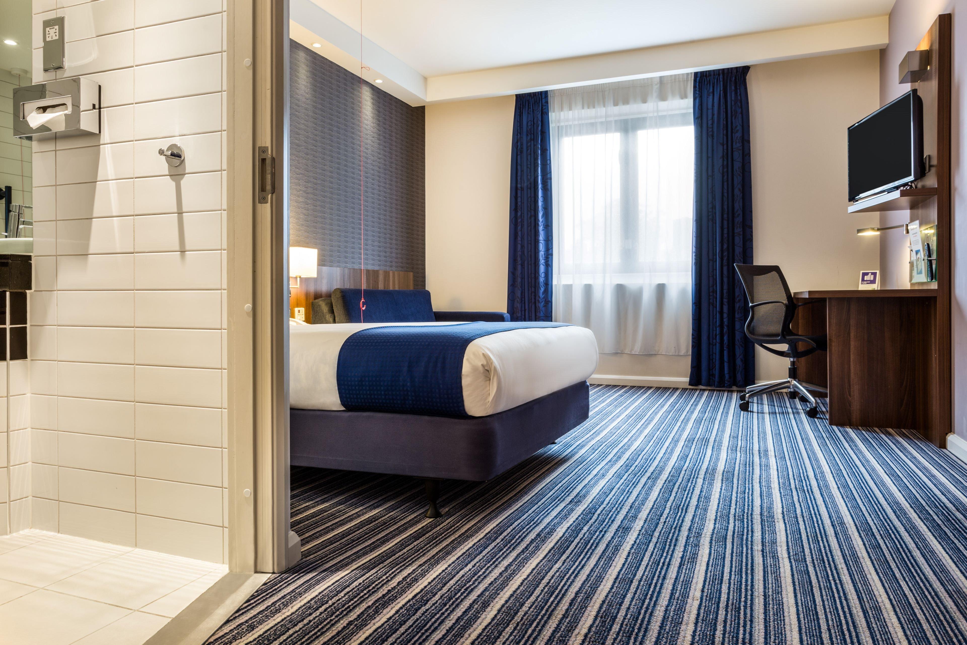 Holiday Inn Express Colchester By Ihg Buitenkant foto