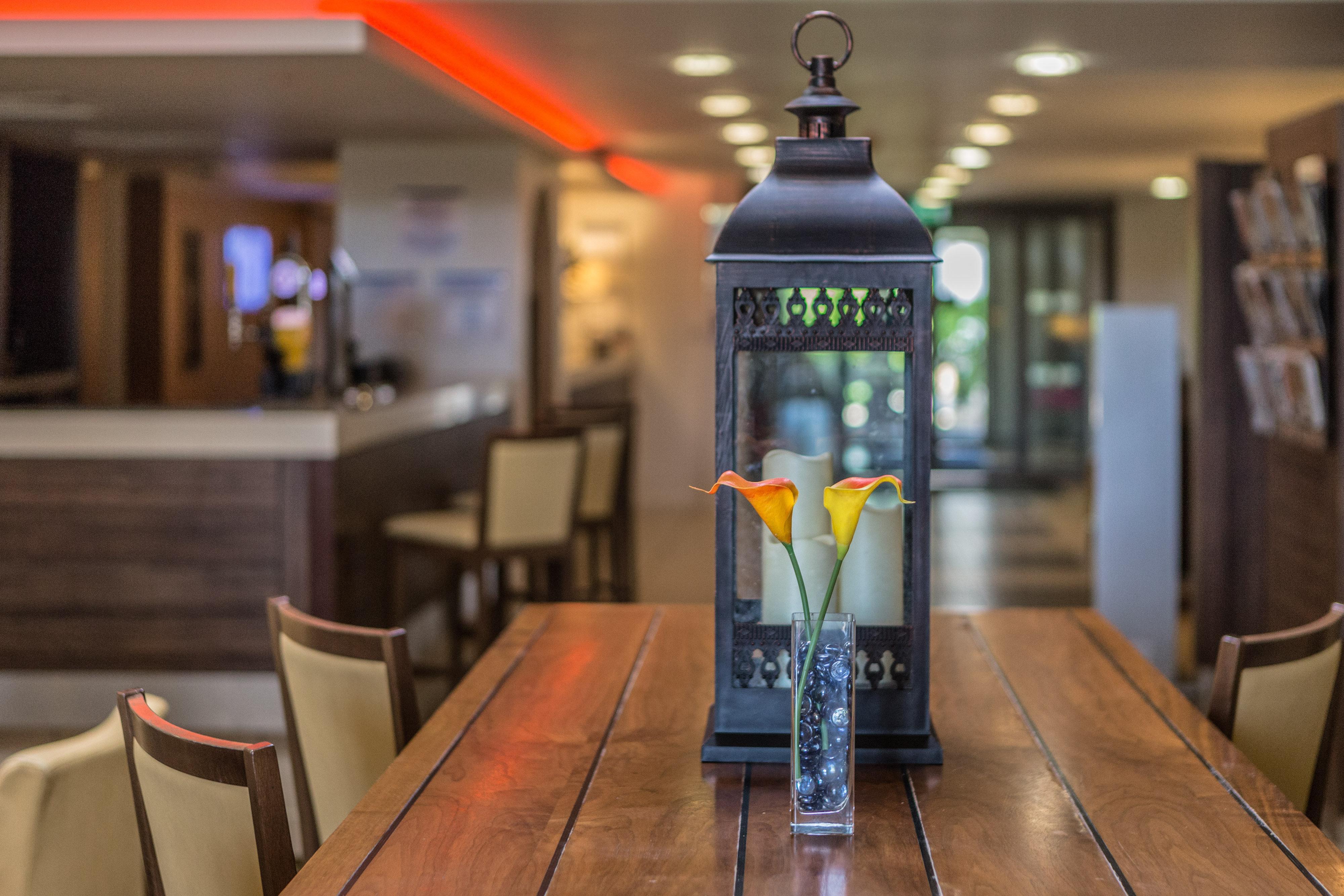 Holiday Inn Express Colchester By Ihg Buitenkant foto